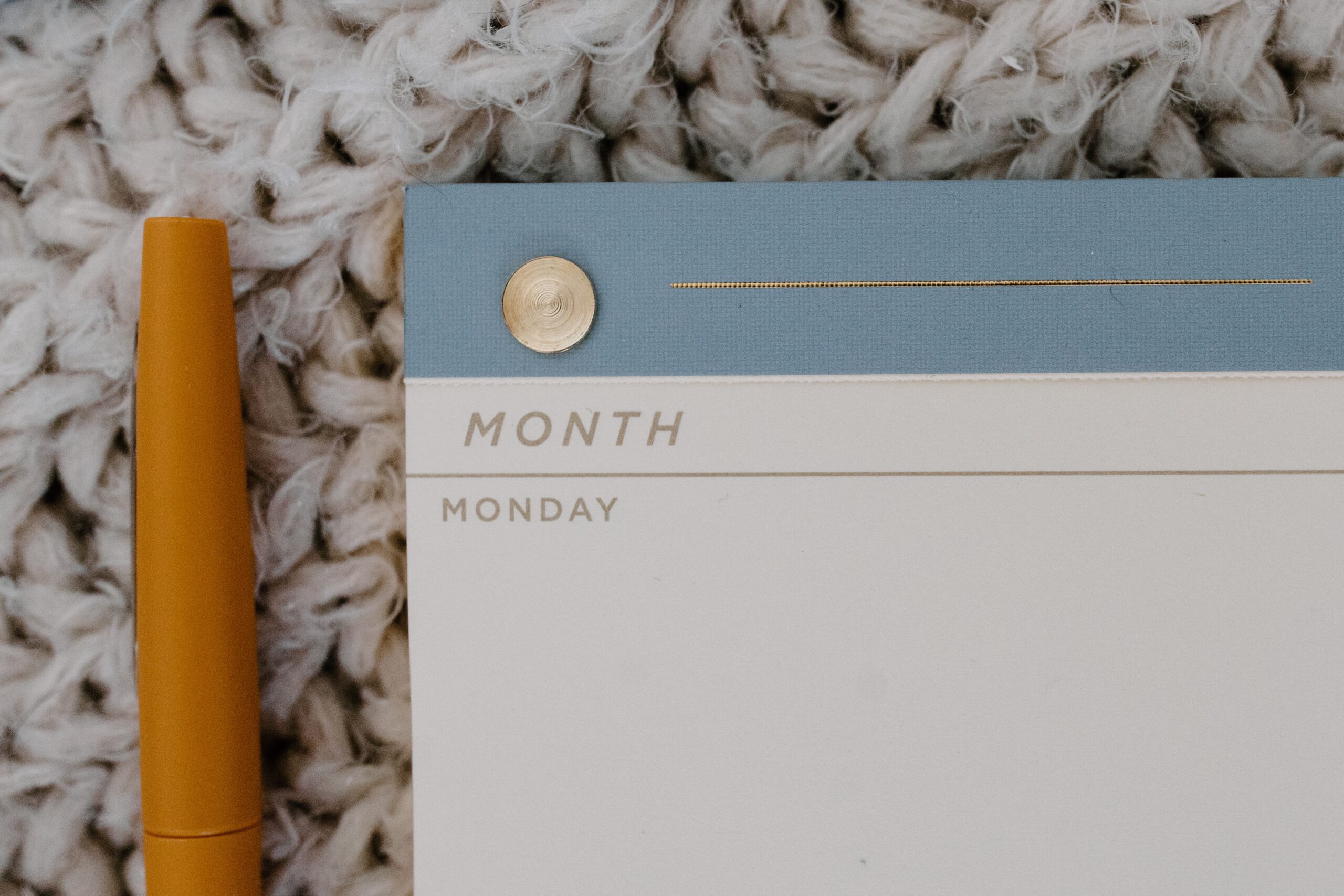 Don’t hate your Mondays: 5 Tips To Turn Your Boring Mondays Around